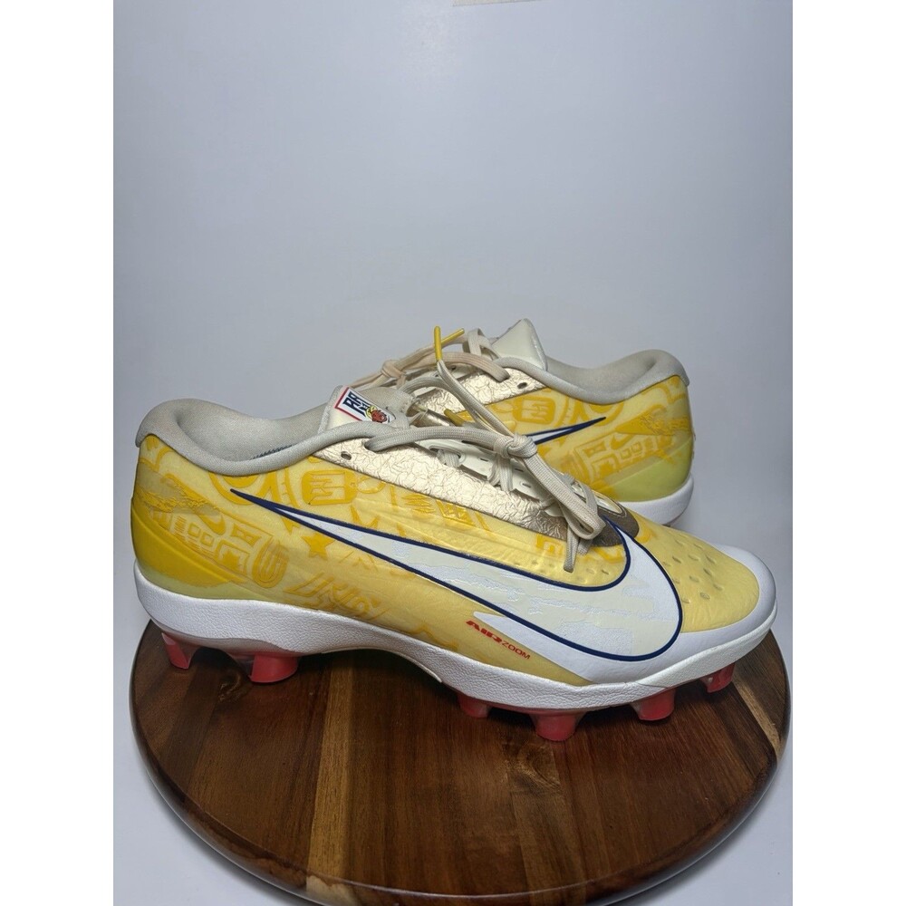 Size 12.5 Men’s Nike Diamond Standout Ronald Acuna Jr. MCS PE Baseball Cleats